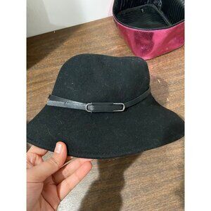 NEW Nine West Wool Bucket Hat